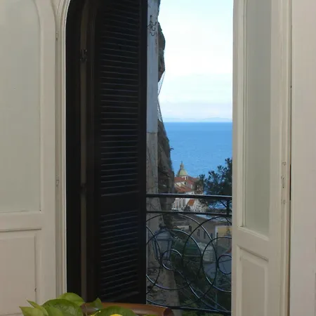 Rosa Ravello